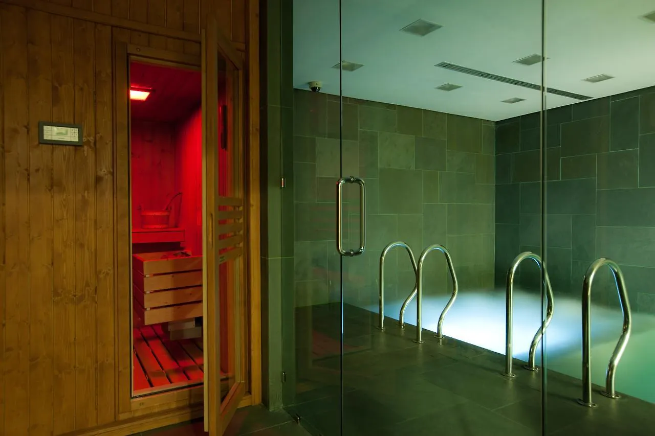 Aparthotel Les Fleurs Bleues Livigno 0*,  Włochy