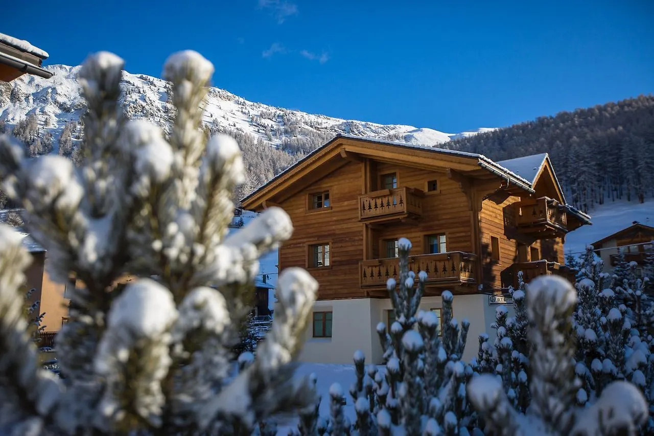 Aparthotel Les Fleurs Bleues Livigno